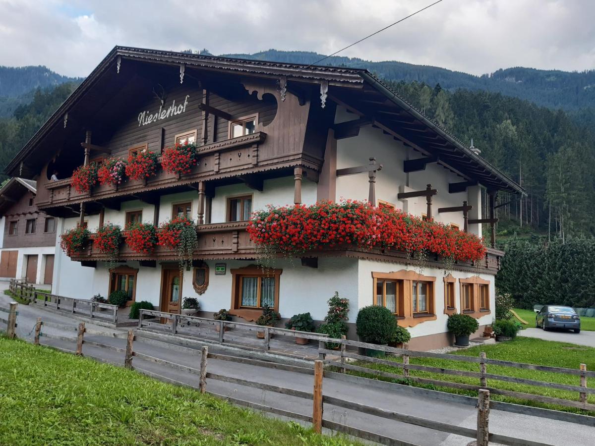 Nieslerhof Vila Mayrhofen Exterior foto